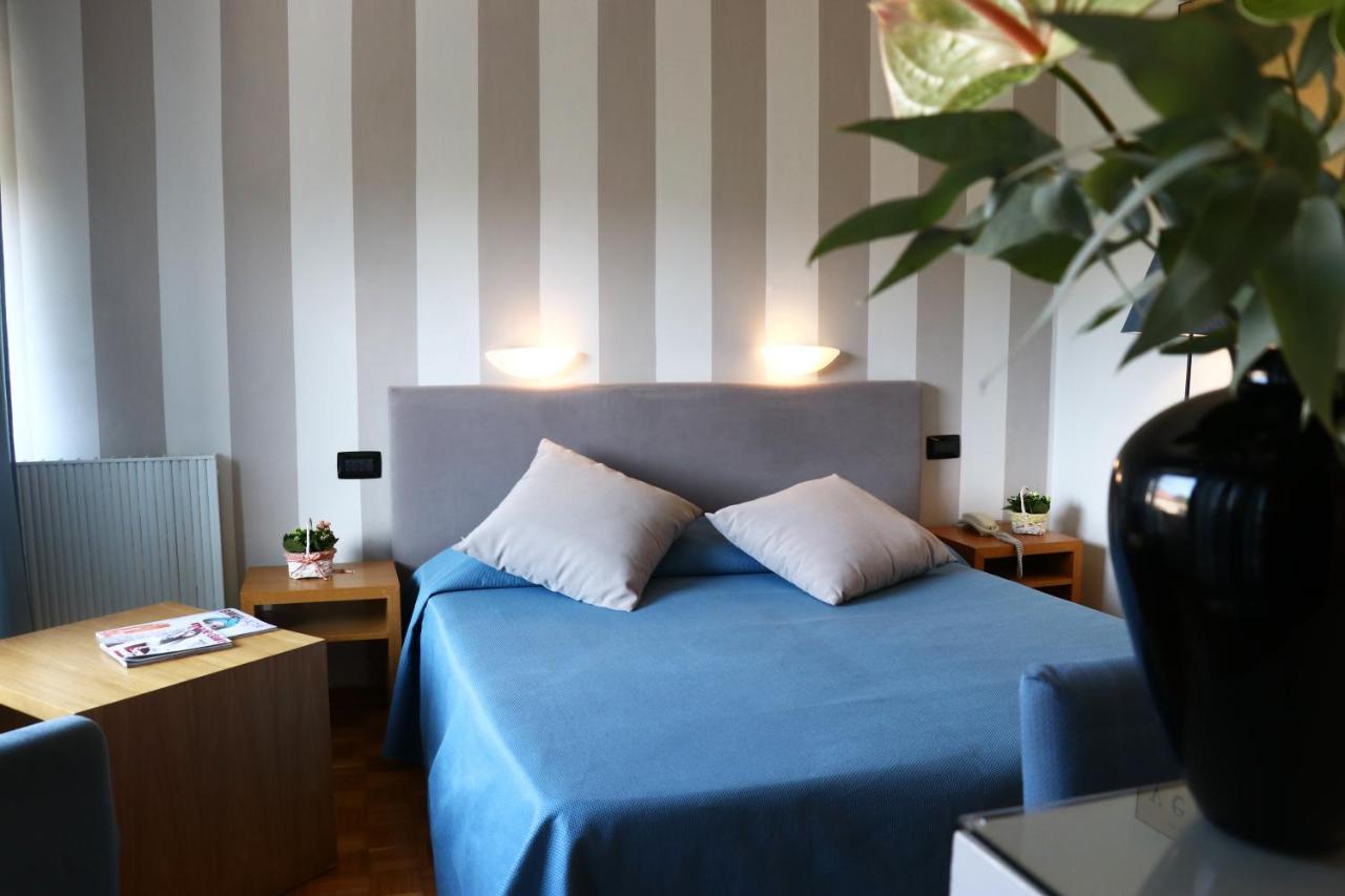 ספולטו Hotel Clarici מראה חיצוני תמונה